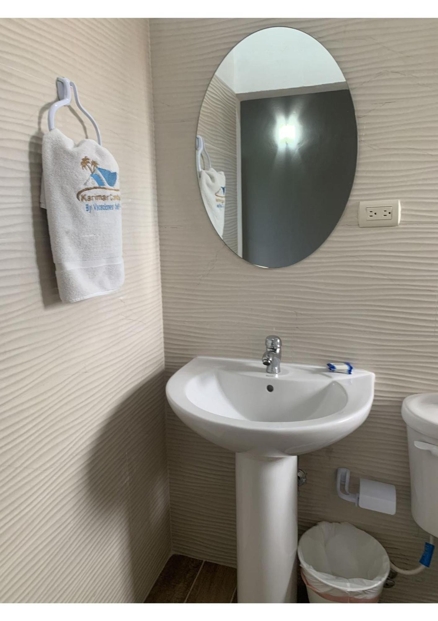 Karimar Beach Condo Hotel Punta Cana Exteriör bild